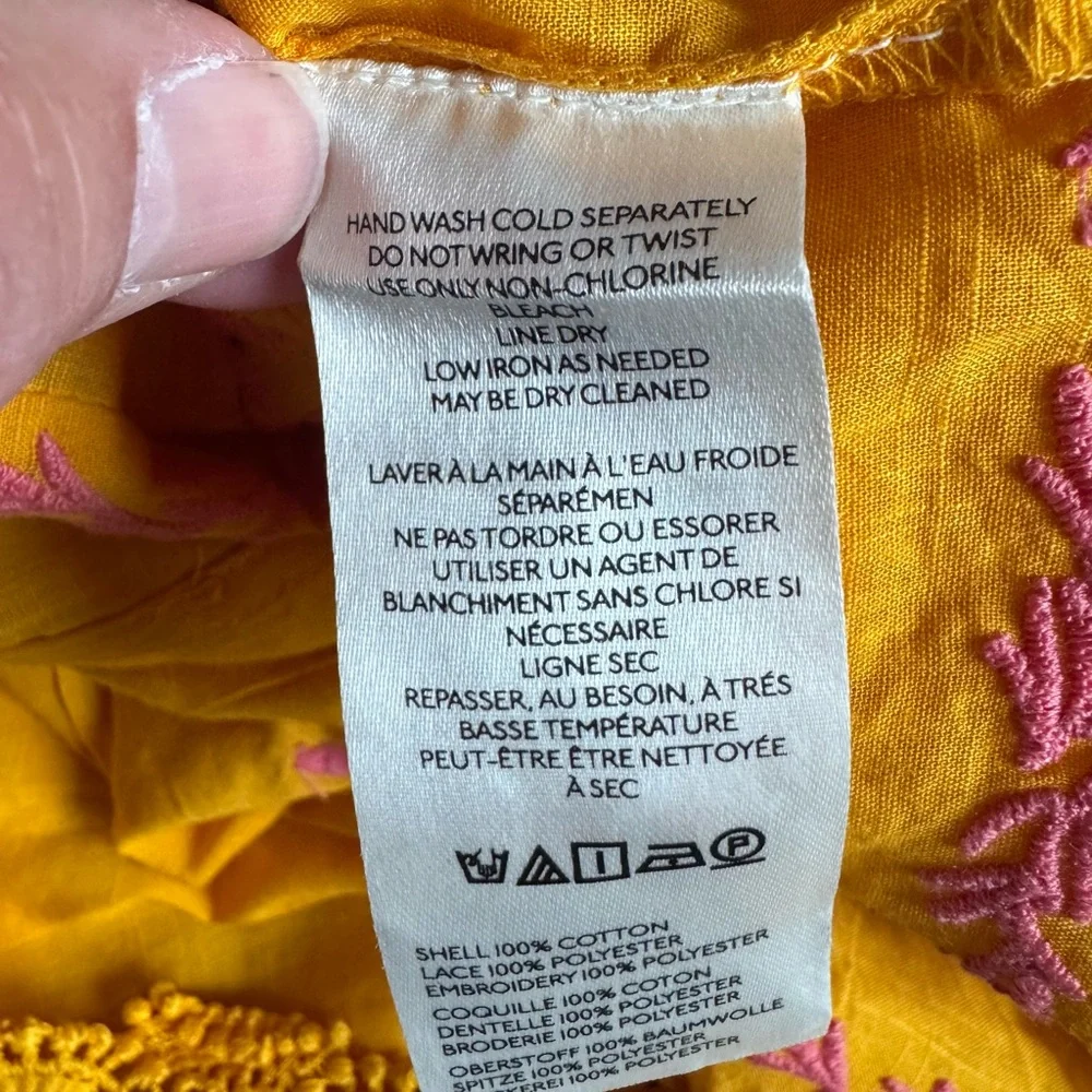 Maeve Anthropologie Gold Pink Embroidered Top Flutter sleeve size S Small - Picture 5 of 10